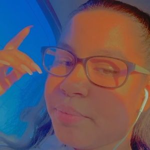 Meet your Posher, Kashia